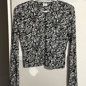 Wilfred button up top